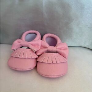 Delabao Pink Baby Moccasins - Soft & Adorable, Perfect for Little Feet!